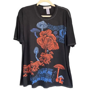 Project Social T Urban Outfitters Mushroom T-Shirt Black Medium